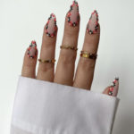 Winter Nails - Mistletoe edges