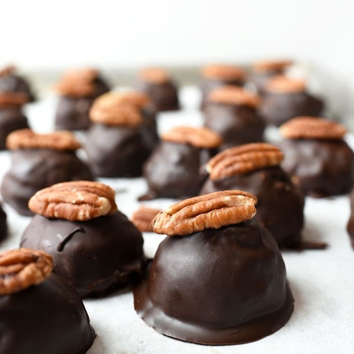 Popular Christmas Cookie in Each State - bourbon balls