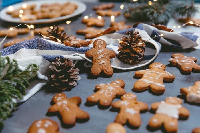 Popular Christmas Cookie in Each State - gingerbread snaps