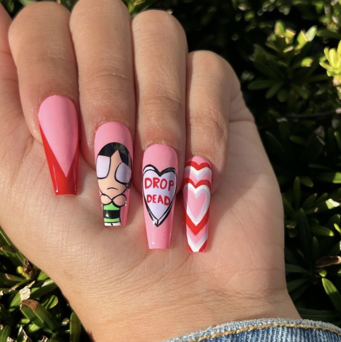 Valentine's Day Nail Designs 2022 - Buttercup and hearts
