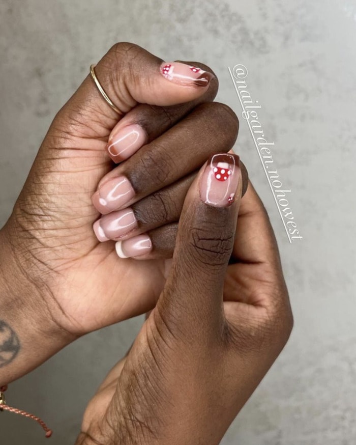 French Tip Nails - mushrooms