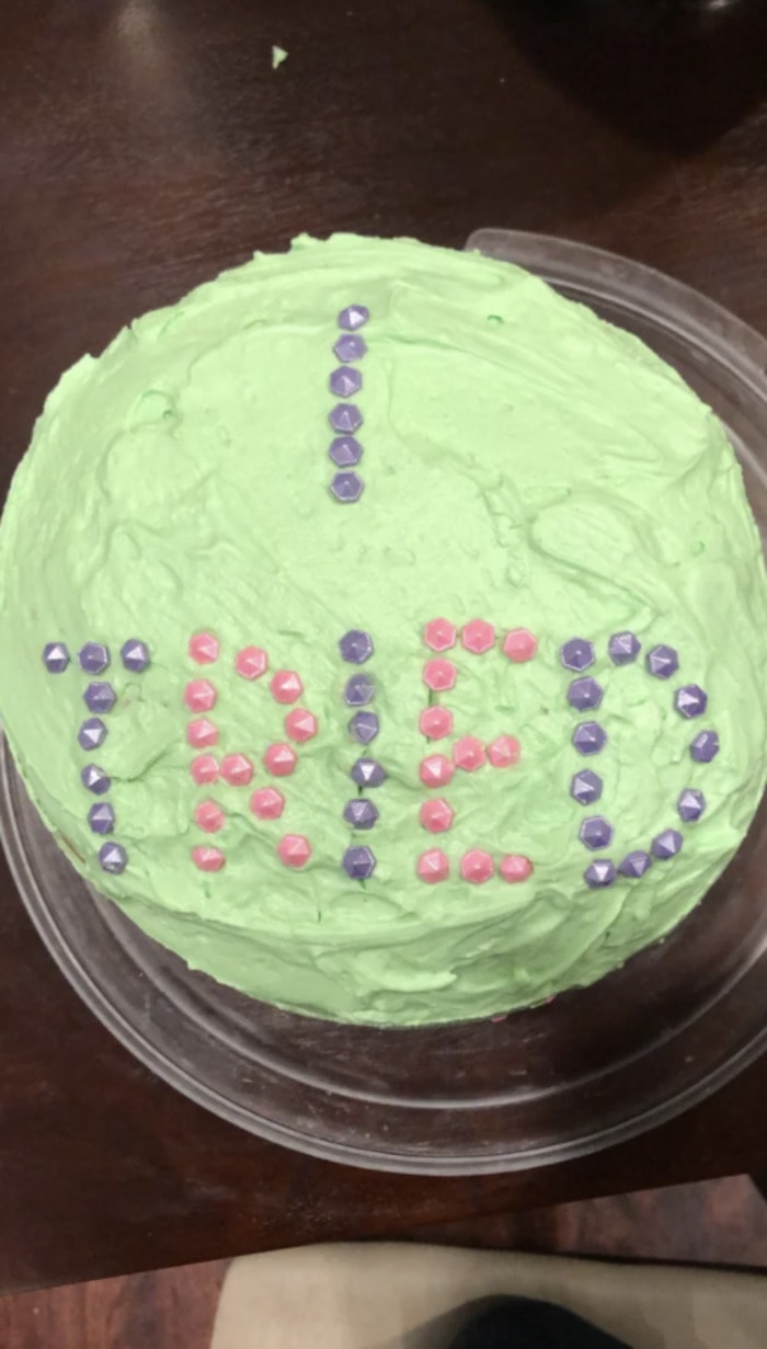 Funny Cakes - I tried green cake