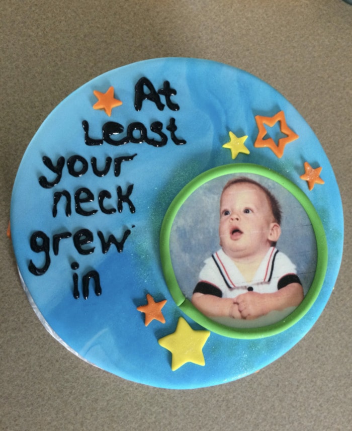 Funny Cakes - At Least your neck grew in cake
