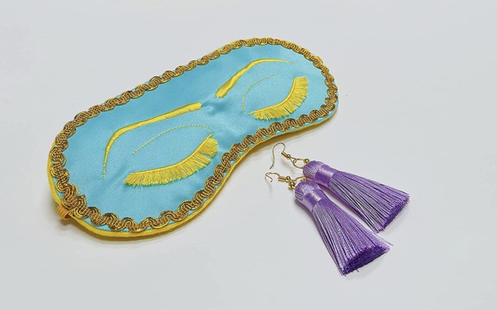 Pisces Gifts - Mermaid eye mask and earrings