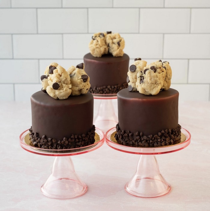 Vegan Treats Chocolate - Cookie Dough Cakes