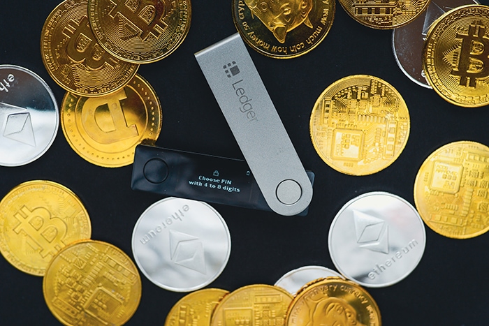 Cryptocurrency Scams - Bitcoin Ledger