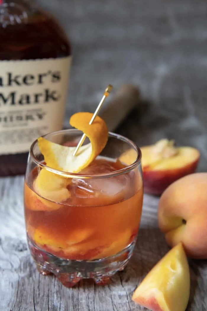 Whiskey Drinks - Peach Old Fashioned