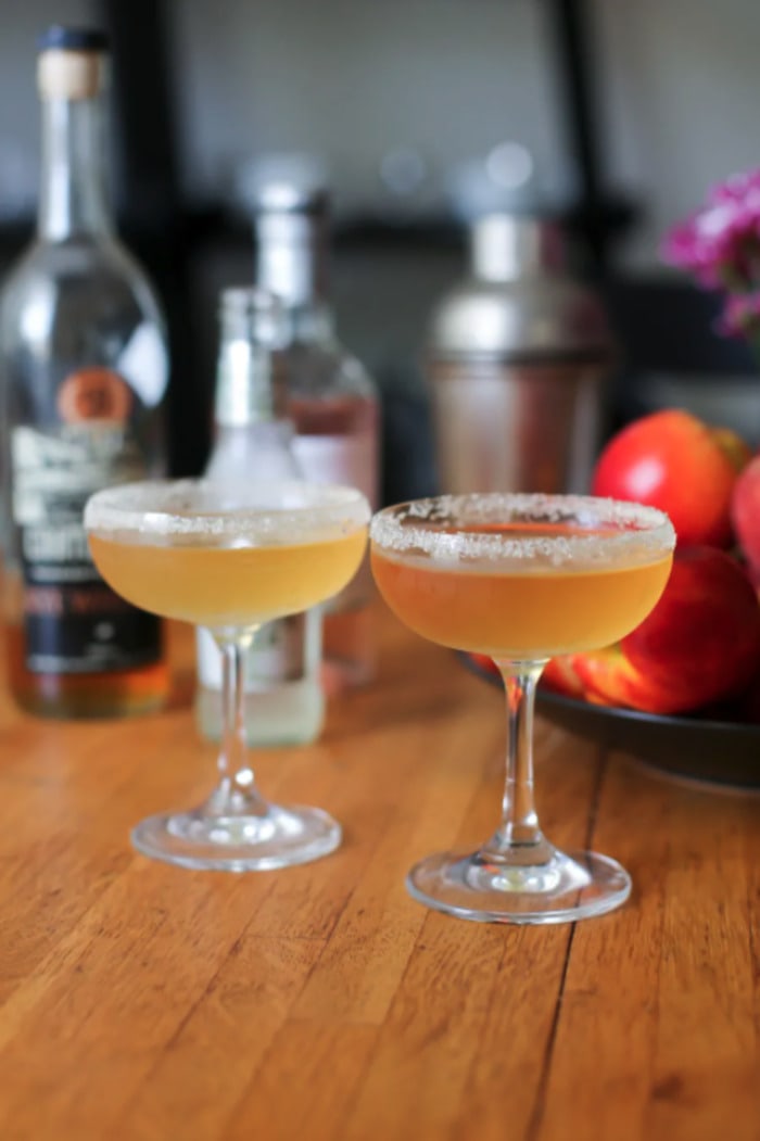 Whiskey Drinks - Rhubarb Whiskey Cocktail