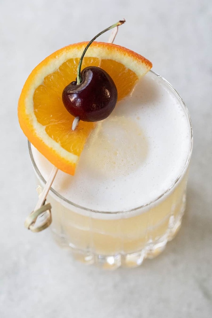 Whiskey Drinks - Whiskey Sour