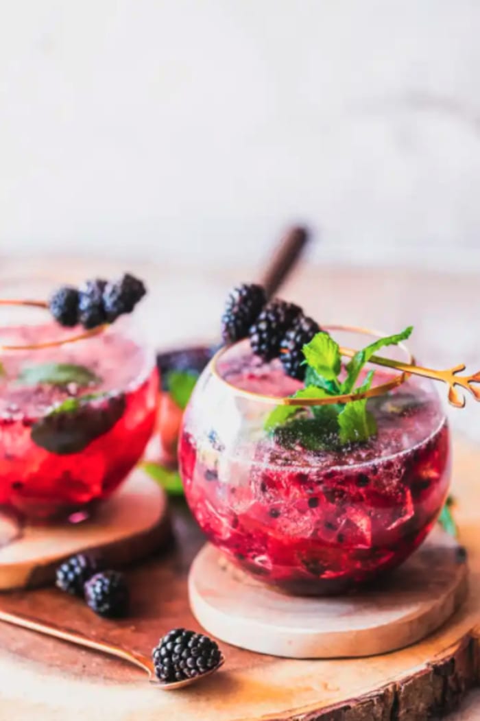 Whiskey Drink - Blackberry Bourbon Smash