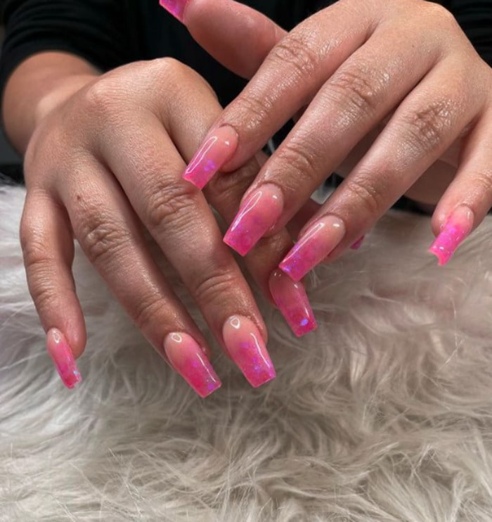 The 21 Hottest Summer Ombré Nails Of The Season - Let\'s Eat Cake