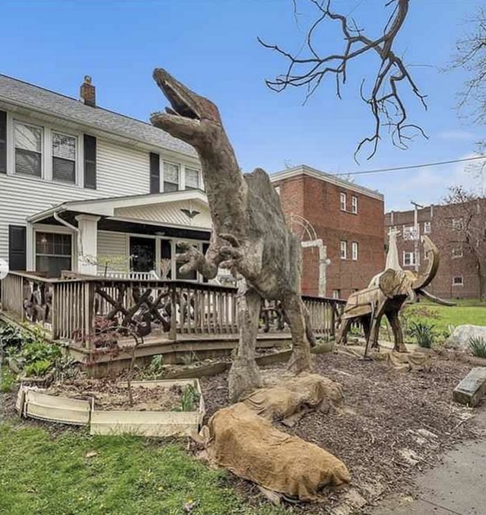 Zillow Gone Wild - jurassic lawn