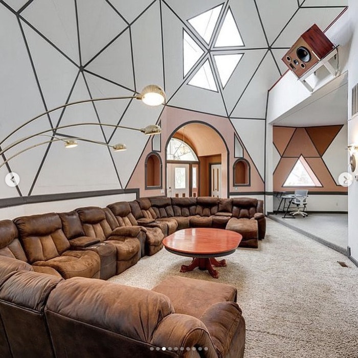 Zillow Gone Wild - igloo