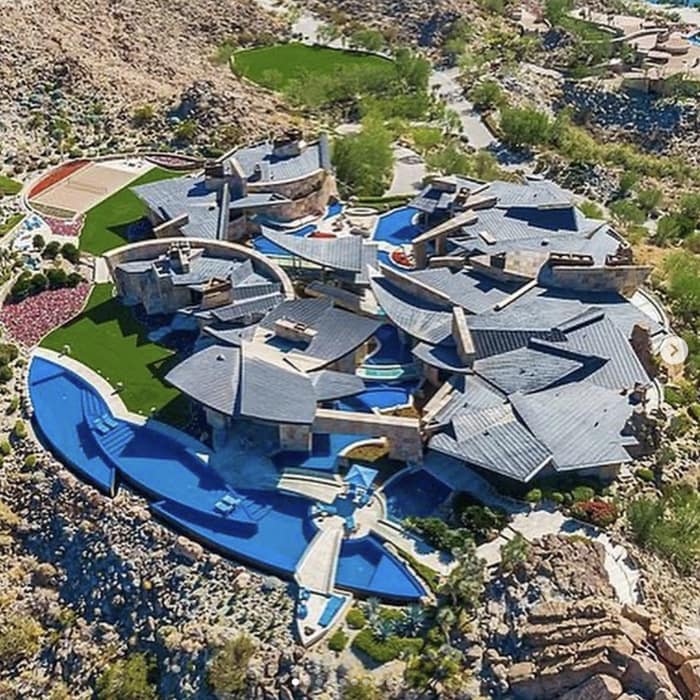 Zillow Gone Wild - roof mansion