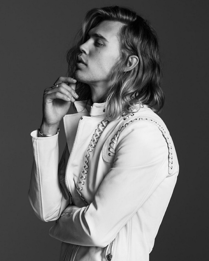 Austin Butler Photos - black and white