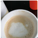 Funny Latte Art - farty Jabba the Hut