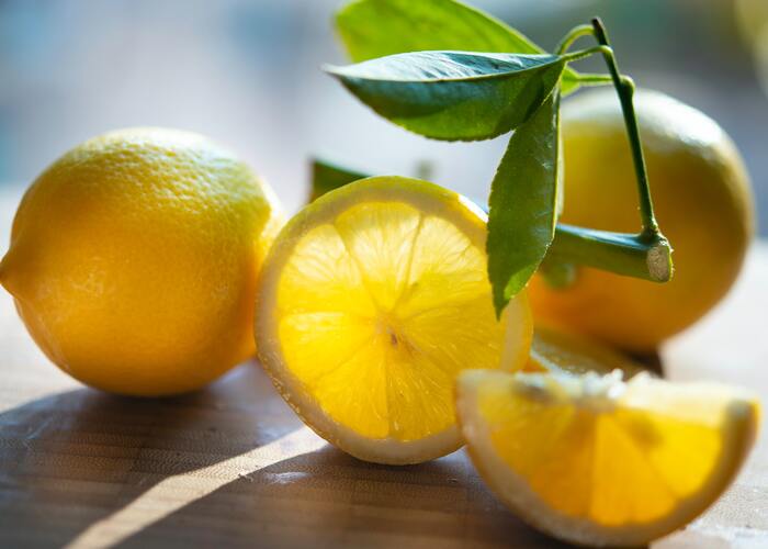 Lemon Puns - lemons on vine