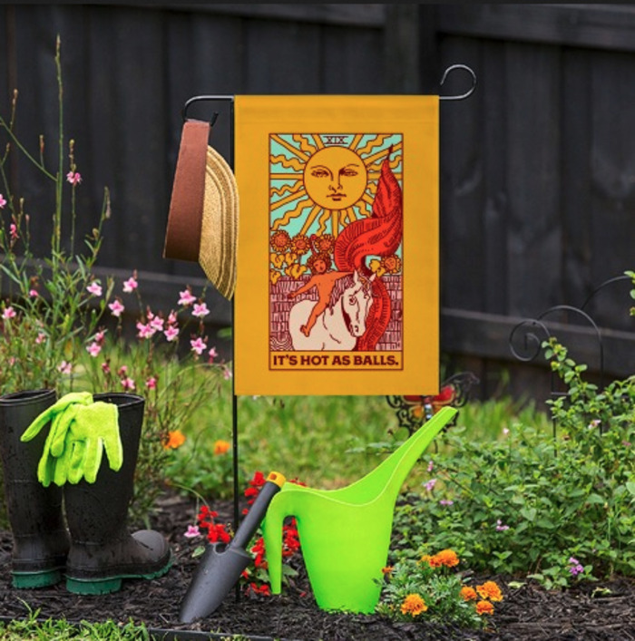 Leo gifts - tarot card sign