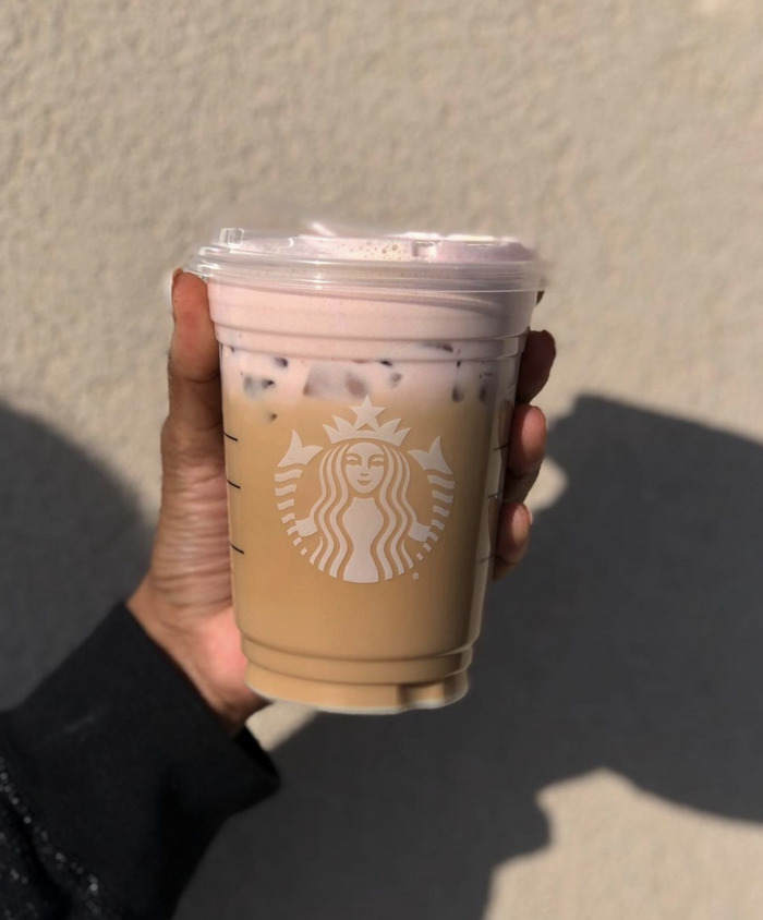 Starbucks Strawberry Drinks - Cold Foam