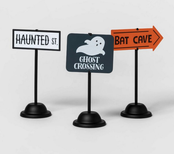 Target Halloween Hyde Eek 2022 - ghost signs