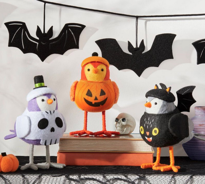 Target Halloween Hyde Eek 2022 - spooky birds