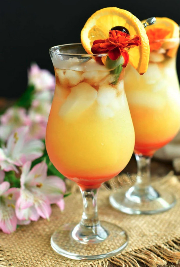 Tropical Cocktails - Bahama Mama