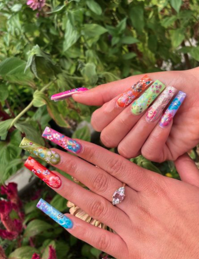 Tropical Nail Designs - colorful Hawaiian