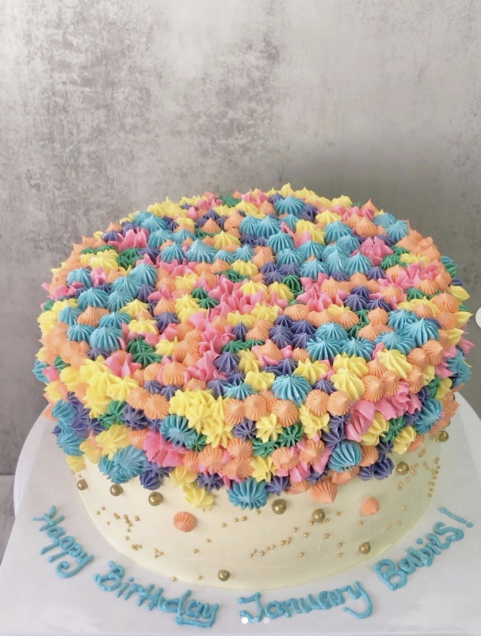 Vintage Cakes - colorful icing