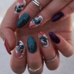 Autumn Fall Nails - Dark Colors and Abstract Leaves 