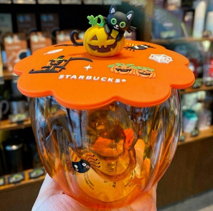 Disney Is Releasing a Nightmare Before Christmas Starbucks Cup at Midnight  - Where to Buy - Let's Eat Cake