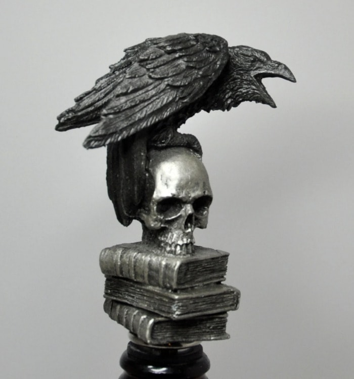 The Sandman Gift Ideas - Raven Winestopper