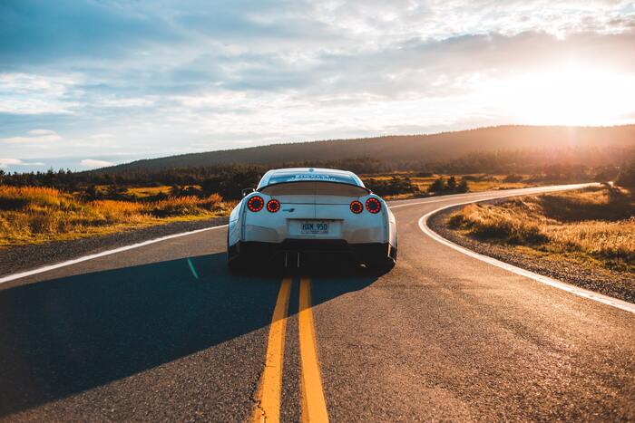George R. R. Martin Winds of Winter - car driving
