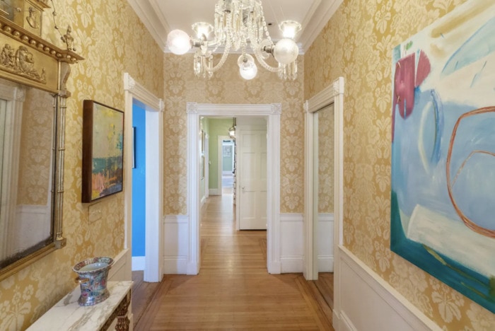 Salem Airbnb - Pickering Dodge Stone House entrance way