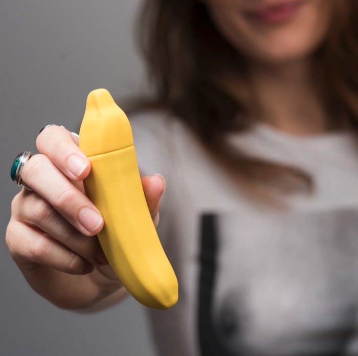 Emojibator - banana vibrator