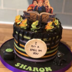 Hocus Pocus Cakes - witches reading book