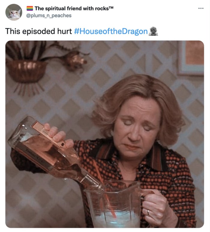 House of the Dragon Episode 6 Memes Tweets - pouring drink