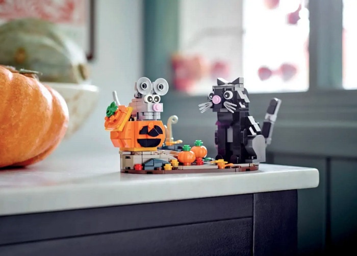 LEGO Halloween Sets - Cat and Mouse