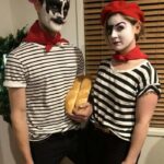 Couples Halloween Costumes 2022 - French Kiss