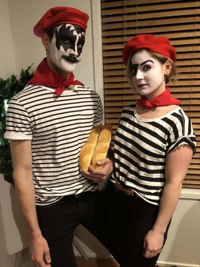 Couples Halloween Costumes 2022 - French Kiss