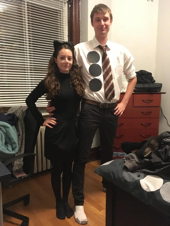 Couples Halloween Costumes 2022 - Jim and Pam