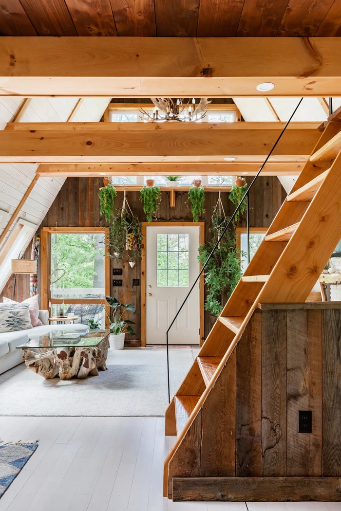 Fall Foliage Airbnb - The Canopy House