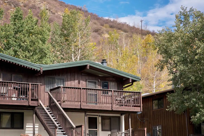 Fall Foliage Airbnb - Mountain Condo With Great Views