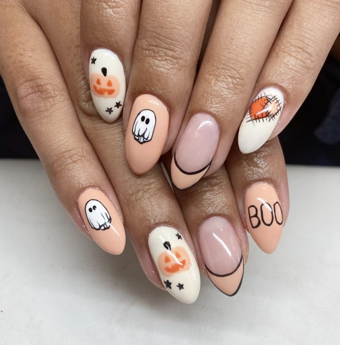 Cute Halloween Nails - pastel orange