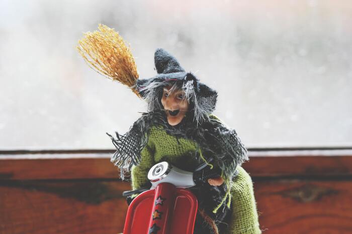 Halloween Puns -witch on a broom