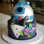 Star Wars Cakes - R2-D2 Groom’s Cake