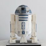 Star Wars Cakes - Realistic R2-D2 Cake