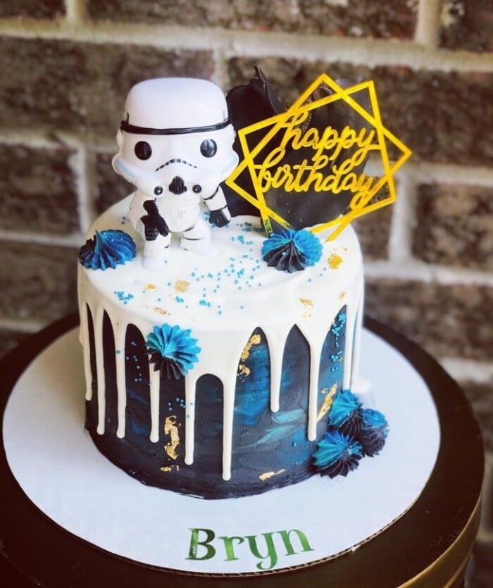 Star Wars Cakes - Colorful Stormtrooper Cake