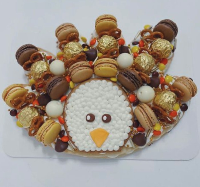 Turkey Cakes - macaron cake