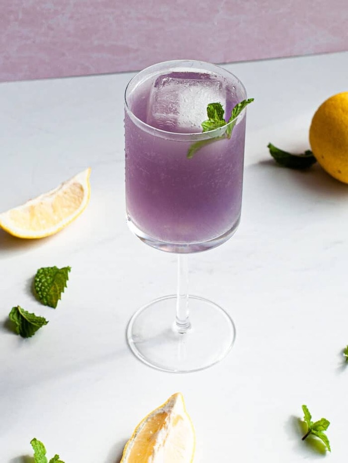 Crème de Violette Cocktails - Crème de Violette Pink Lemonade Cocktail