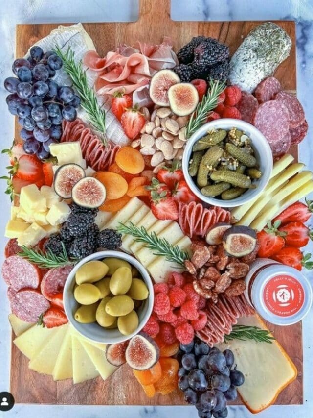 22 Unconventional Charcuterie Board Ideas For Summer